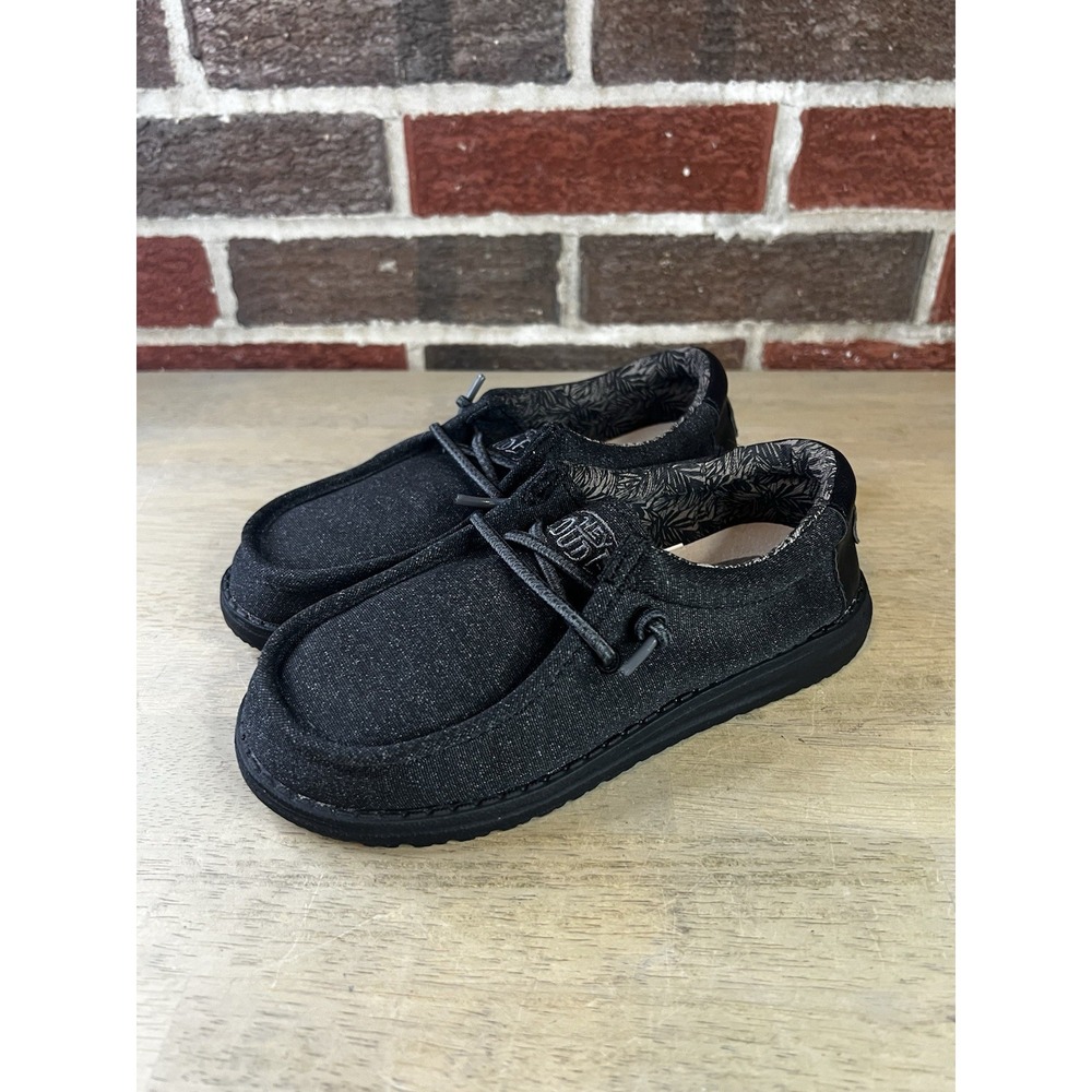 HeyDude Wally Youth Basic Black Kids Comfort Slip On Shoes Youth 1